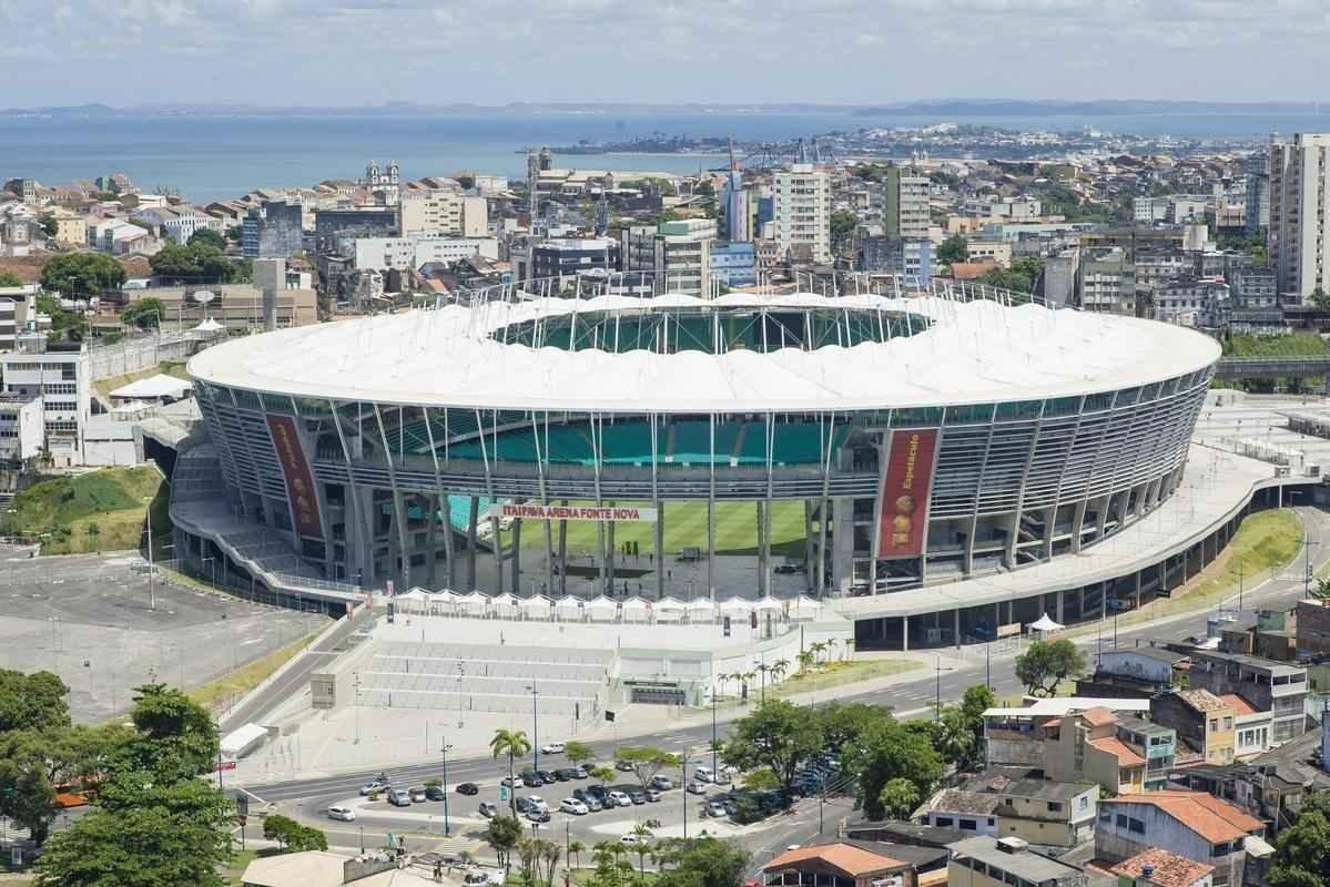 Arena Fonte Nova (Estado): R$ 684,4 milhes (reformada entre 2010 e 2013). Capacidade: 48.747 torcedores. Custo mdio do assento: R$ 14.039.