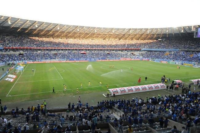 Fotos do jogo entre Cruzeiro e Ponte Preta, no Mineiro, em Belo Horizonte, pela 13 rodada da Srie B do Brasileiro