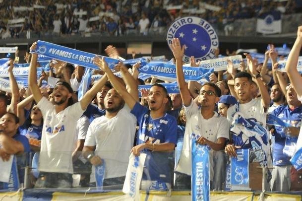 Torcida do Cruzeiro lotou o Mineiro na partida contra o Boca Juniors pela Libertadores