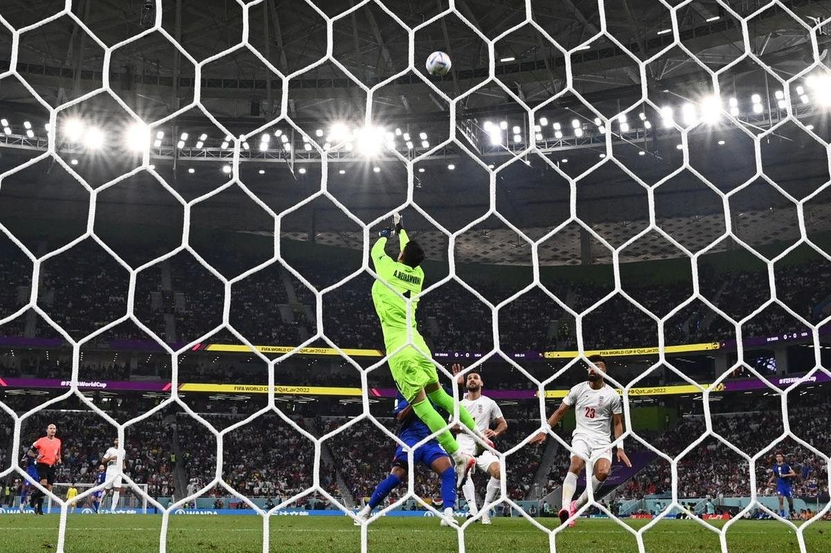 Ir e Estados Unidos se enfrentaram no Estdio Al Thumama