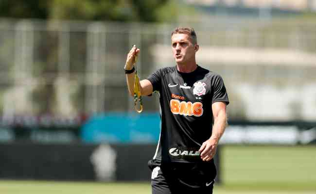 Treinador começou bem no Corinthians, mas saiu sem 'deixar saudade'
