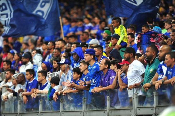 Fotos do segundo tempo do duelo entre Cruzeiro e Ava, no Mineiro, pelo Brasileiro