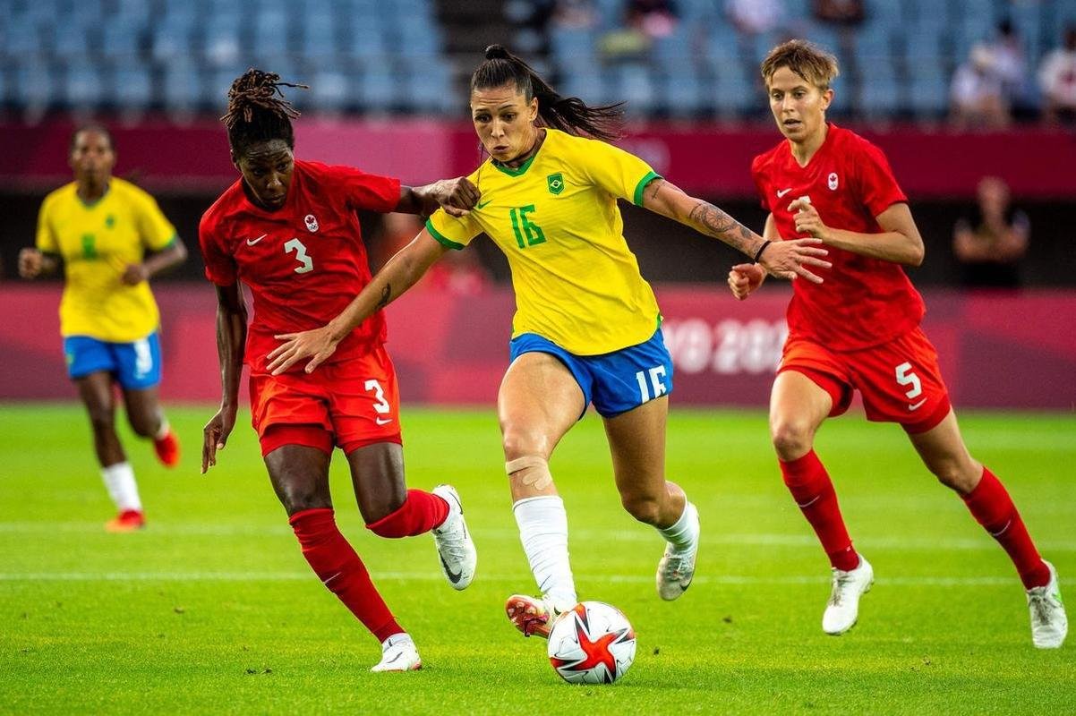 A eliminao brasileira no torneio de futebol feminino dos Jogos de Tquio