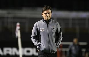 Atl�tico saiu atr�s, conseguiu virada com R�ger Guedes e Ricardo Oliveira, mas cedeu empate no Morumbi