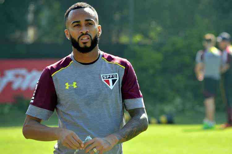 QUE FIM LEVOU WESLEY MEIA QUE JOGOU NO SANTOS, PALMEIRAS, SÃO