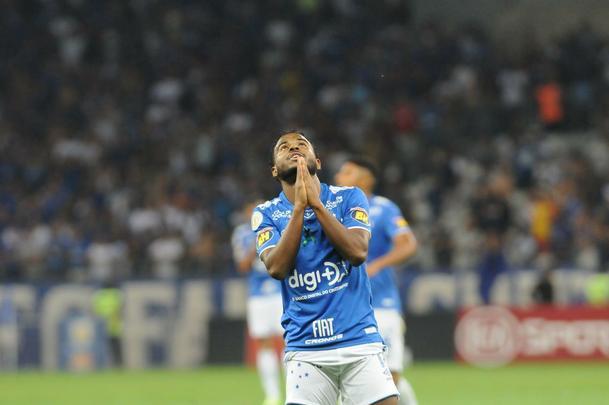 Cruzeiro e Flamengo se enfrentaram pela 20 rodada do Campeonato Brasileiro