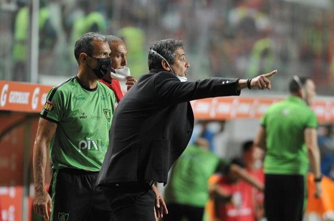 Fotos do empate por 0 a 0 entre Amrica e Barcelona de Guayaquil, no Independncia, em BH, pela terceira fase da Copa Libertadores