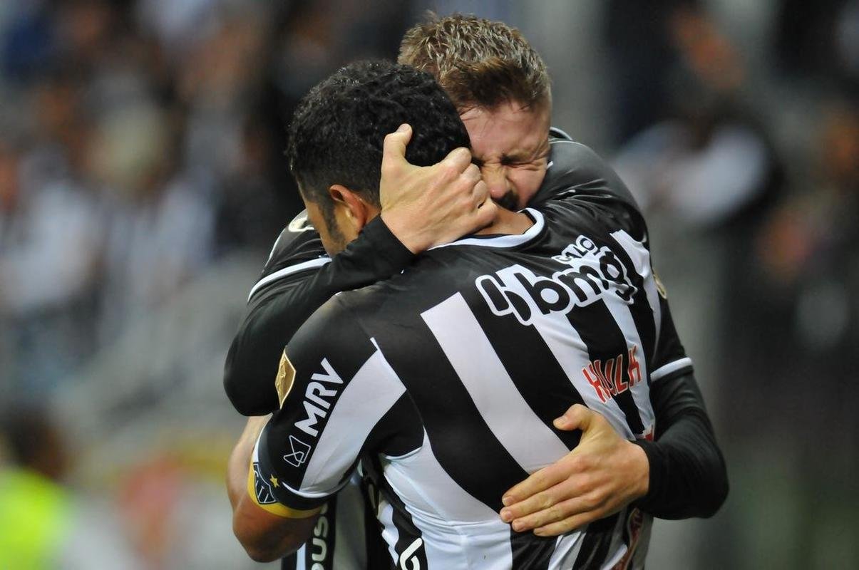 Atltico e Tolima se enfrentaram na noite desta quarta-feira (25), no Mineiro, em Belo Horizonte. A partida foi vlida pela 6 rodada da fase de grupos da Copa Libertadores da Amrica.