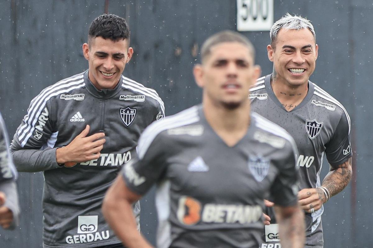 Veja fotos do primeiro dia de pr-temporada do Atltico