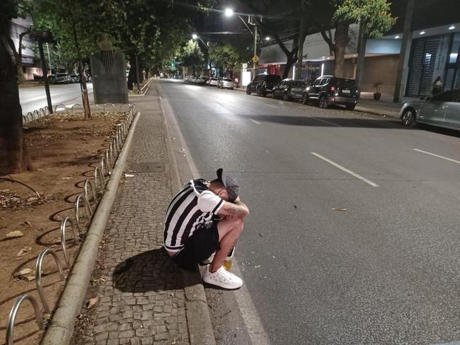 Torcedores do Atlético acompanham a partida contra o Palmeiras em alguns bares de Belo Horizonte