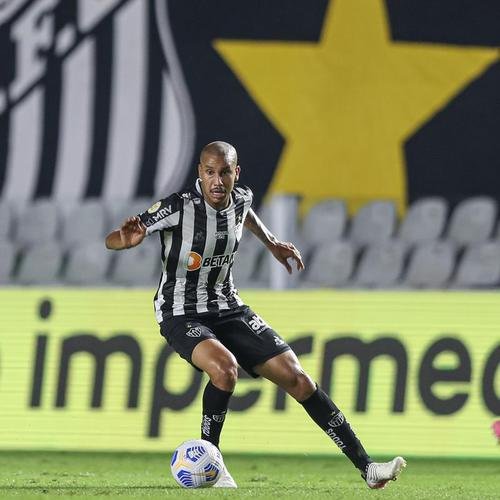 Fotos do jogo entre Santos e Atlético, na Vila Belmiro, em Santos, pela sétima rodada do Campeonato Brasileiro de 2021