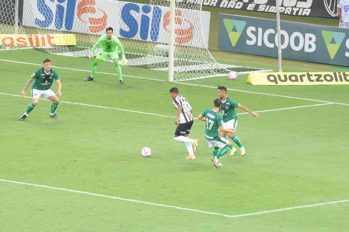 Fotos do jogo entre Atlético e Goiás, no Mineirão