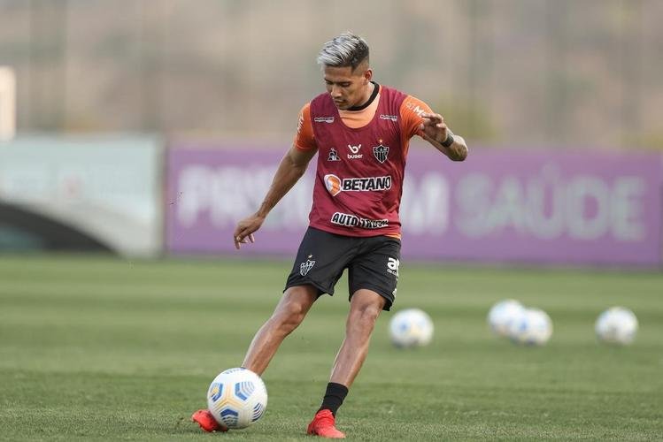 Atltico treina com foco no duelo contra o Fortaleza