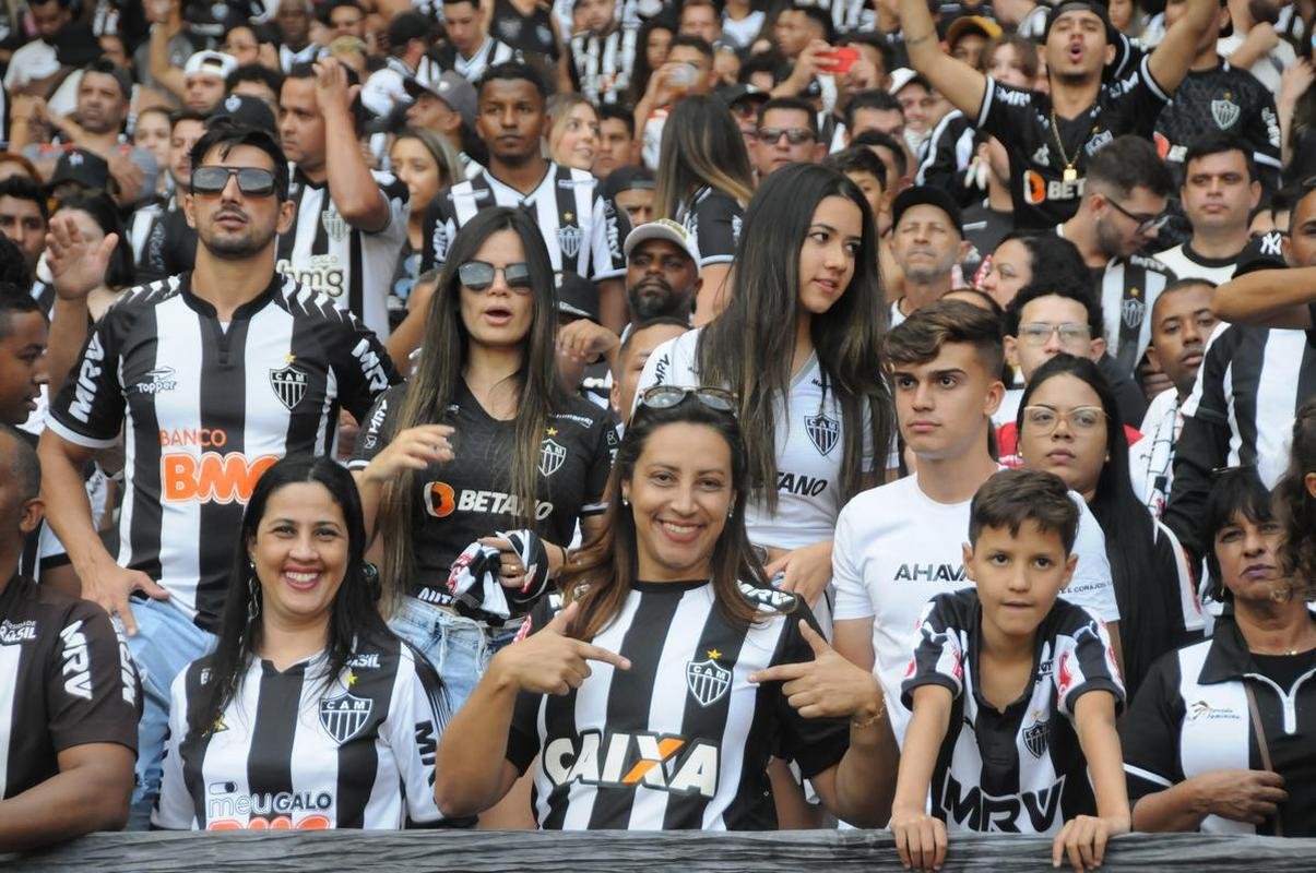 Fotos da torcida do Atltico na partida contra o Flamengo, no Mineiro, em Belo Horizonte, pela 13 rodada do Campeonato Brasileiro