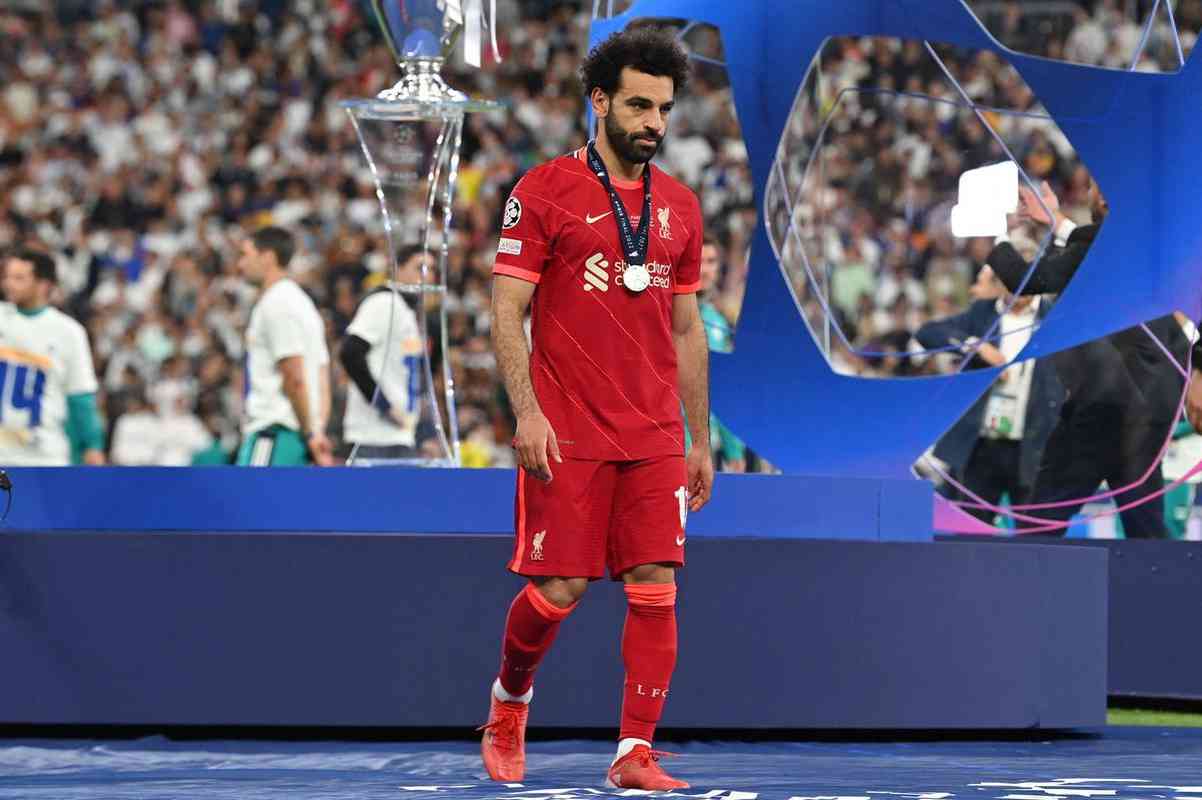 Fotos da decepção de torcedores e jogadores do Liverpool com a perda do título da Champions League