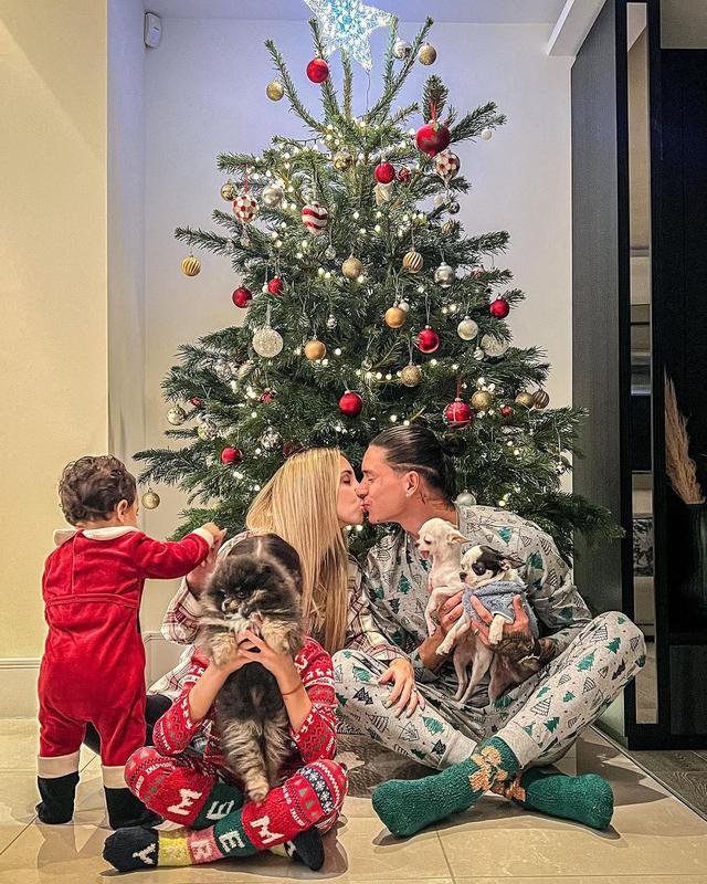 Darwin Nuez e famlia