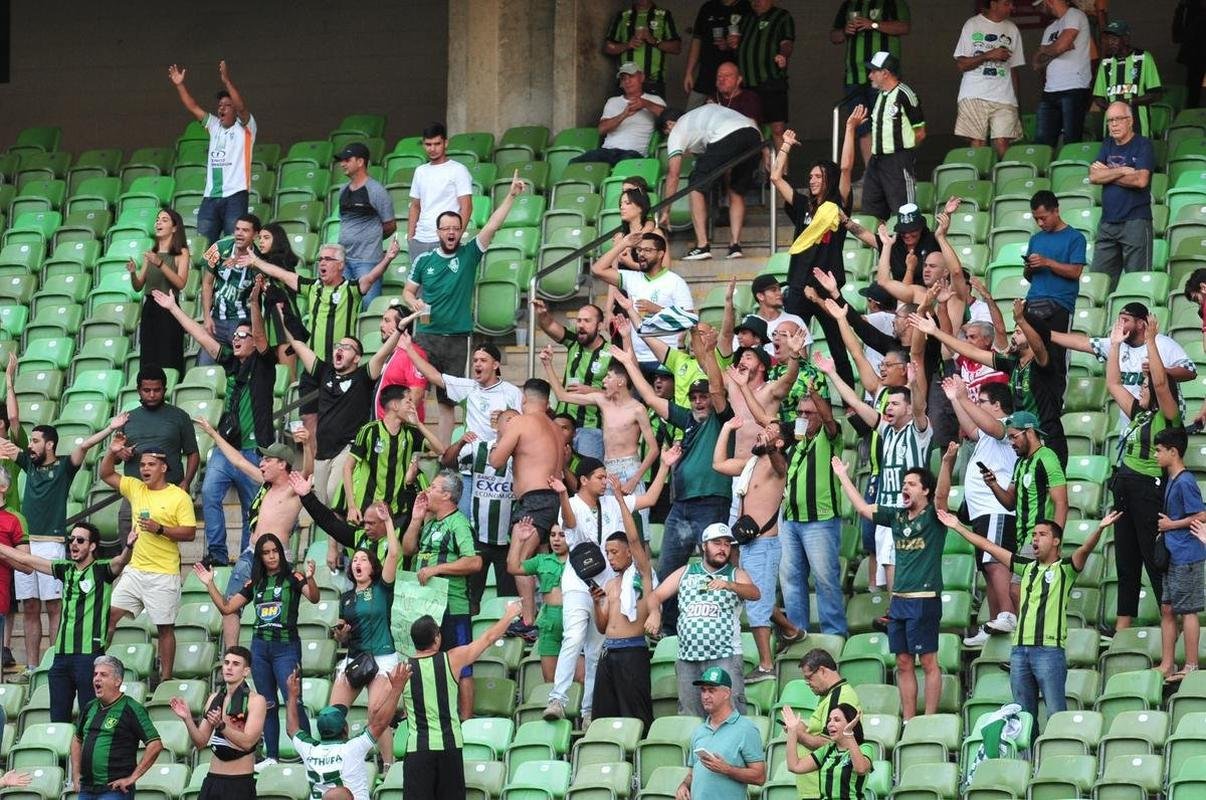 Fotos da partida entre Atltico e Amrica, no Independncia, pela quinta rodada do Campeonato Brasileiro