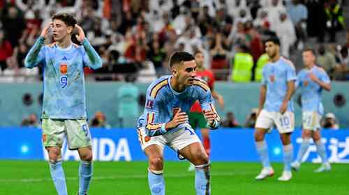 Marrocos vence Espanha nos pênaltis, faz história e vai às quartas da Copa  - Superesportes