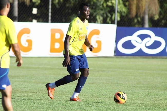 Paulo (zagueiro) - era a quarta opo na zaga celeste, abaixo de Ded, Bruno Rodrigo e Leo. Fez 17 partidas na temporada e marcou trs gols.