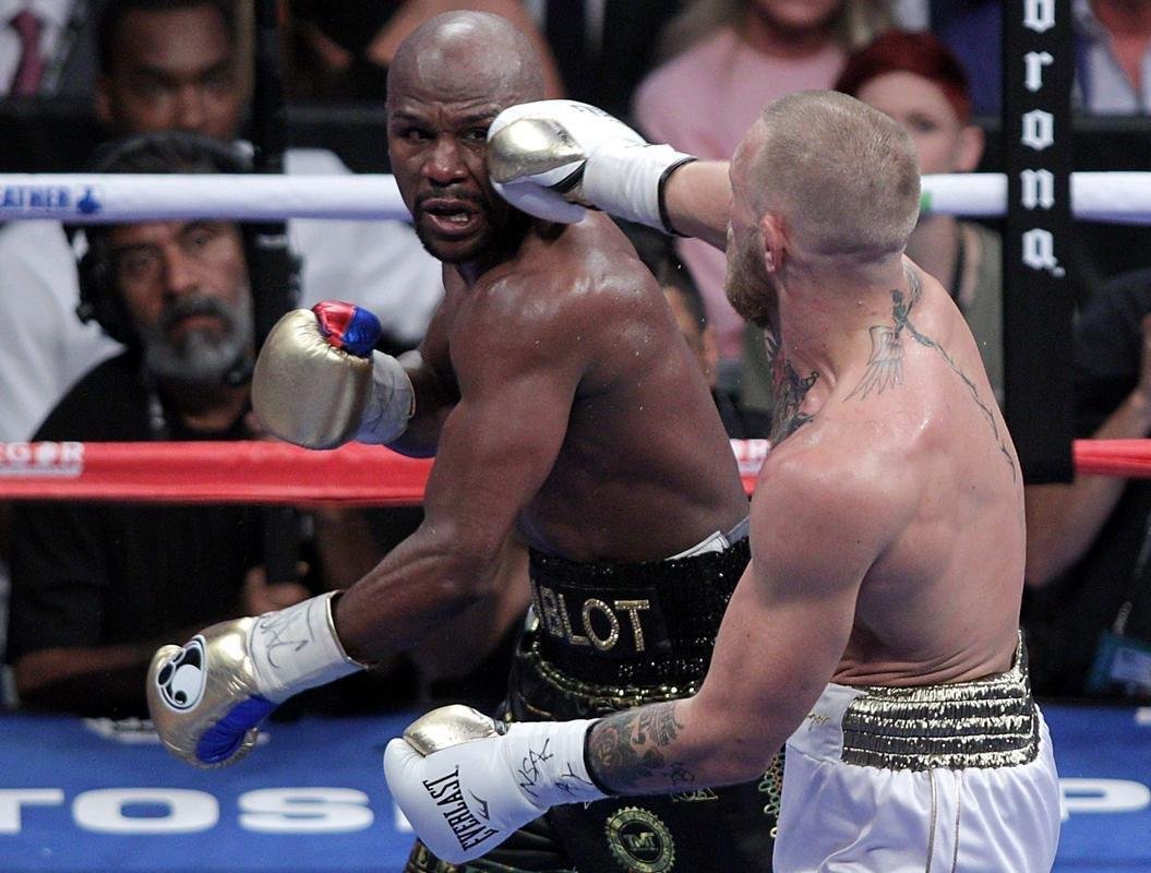 O americano Mayweather bateu o irlands Conor McGregor por nocaute, no 10 round