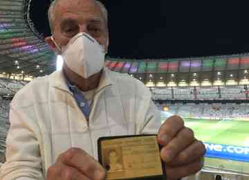 Aos 74 anos, Lucílio Gregori, filho de José Gregori, foi ao estádio na noite desta sexta (20/8) para acompanhar jogo contra o Confiança