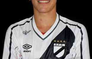 7 - Juan Manuel Gutirrez: formado no Danubio e com passagem pela base da Seleo Uruguaia, atacante faz 17 anos nesta segunda-feira, vspera da partida com o Atltico.