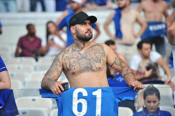 Fotos da torcida do Cruzeiro no clssico contra o Atltico