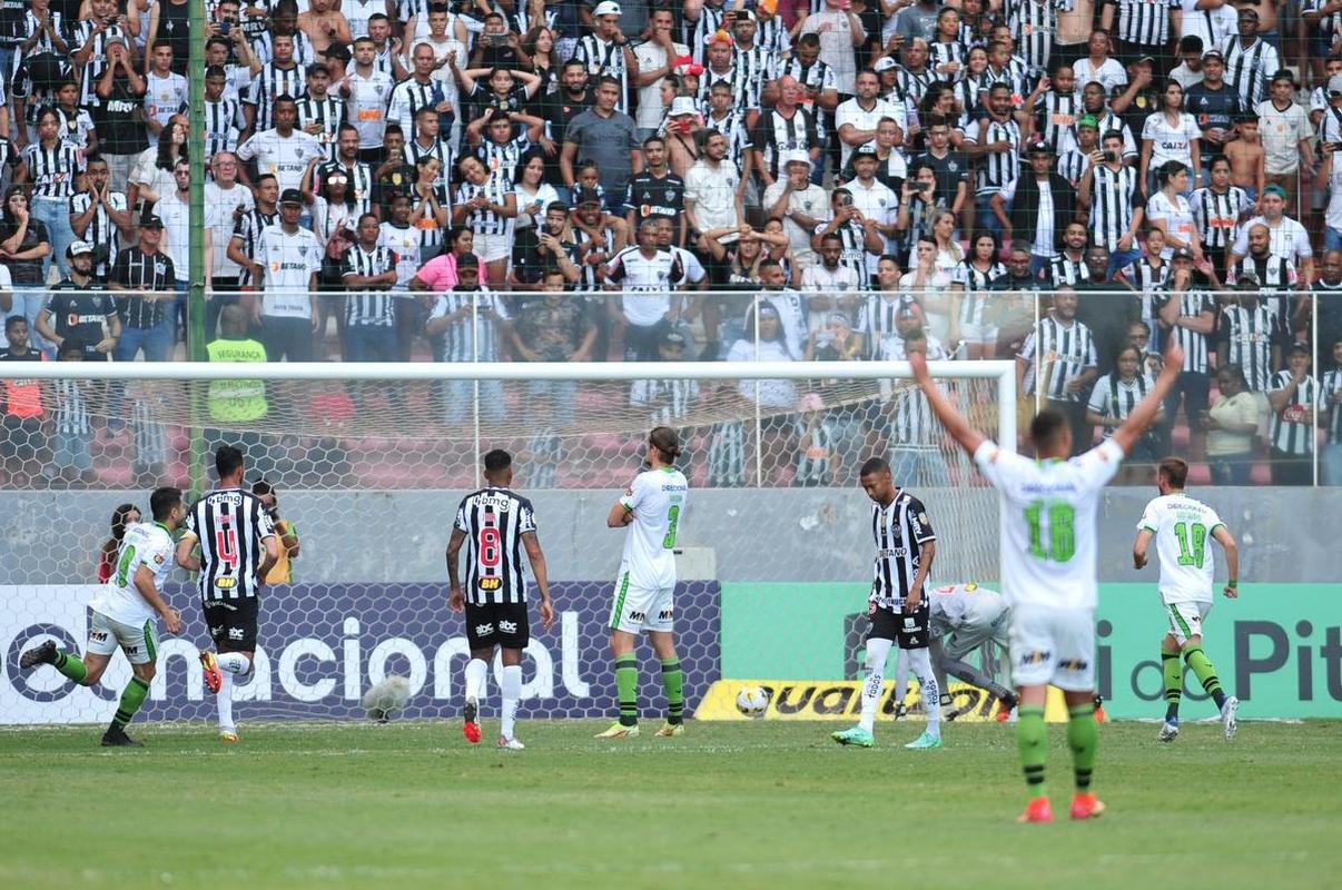 Fotos da partida entre Atltico e Amrica, no Independncia, pela quinta rodada do Campeonato Brasileiro