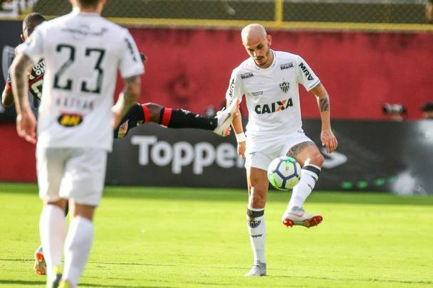 Equipes se enfrentaram no Barradão, pela 21ª rodada do Campeonato Brasileiro