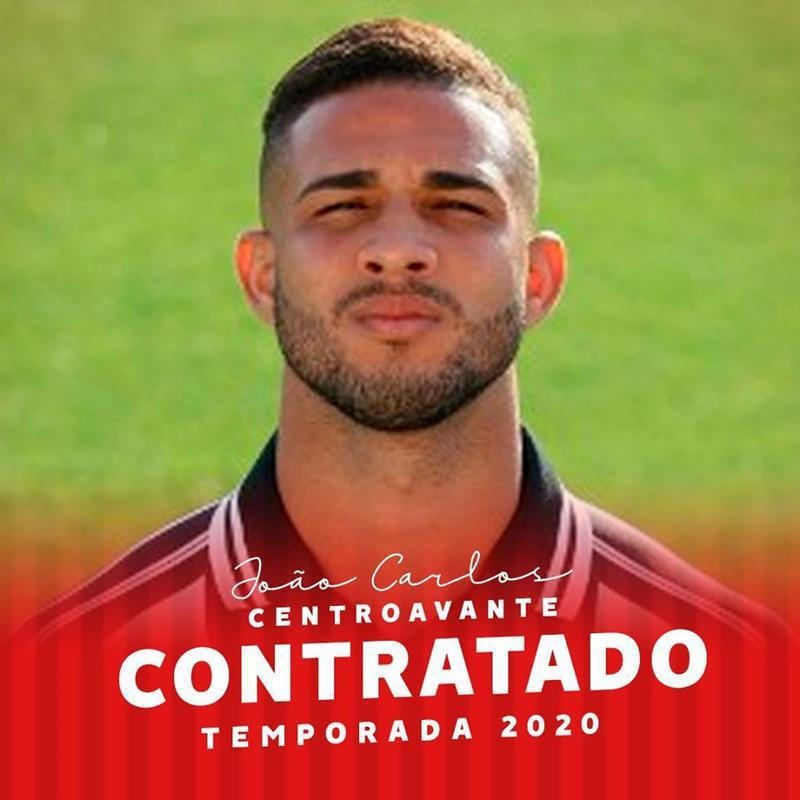O CRB anunciou a contratao do atacante Joo Carlos, que estava na Ponte Preta