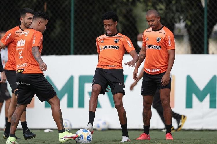 Atlético fecha preparação para enfrentar o Juventude; veja fotos