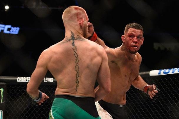 Veja imagens da fantástica luta entre Conor McGregor e Nate Diaz