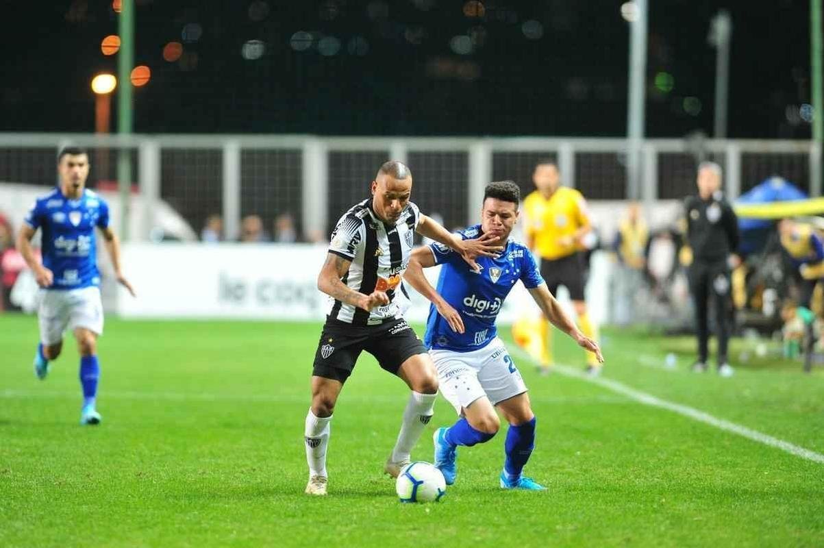 Atltico e Cruzeiro se enfrentaram em jogo do Brasileiro