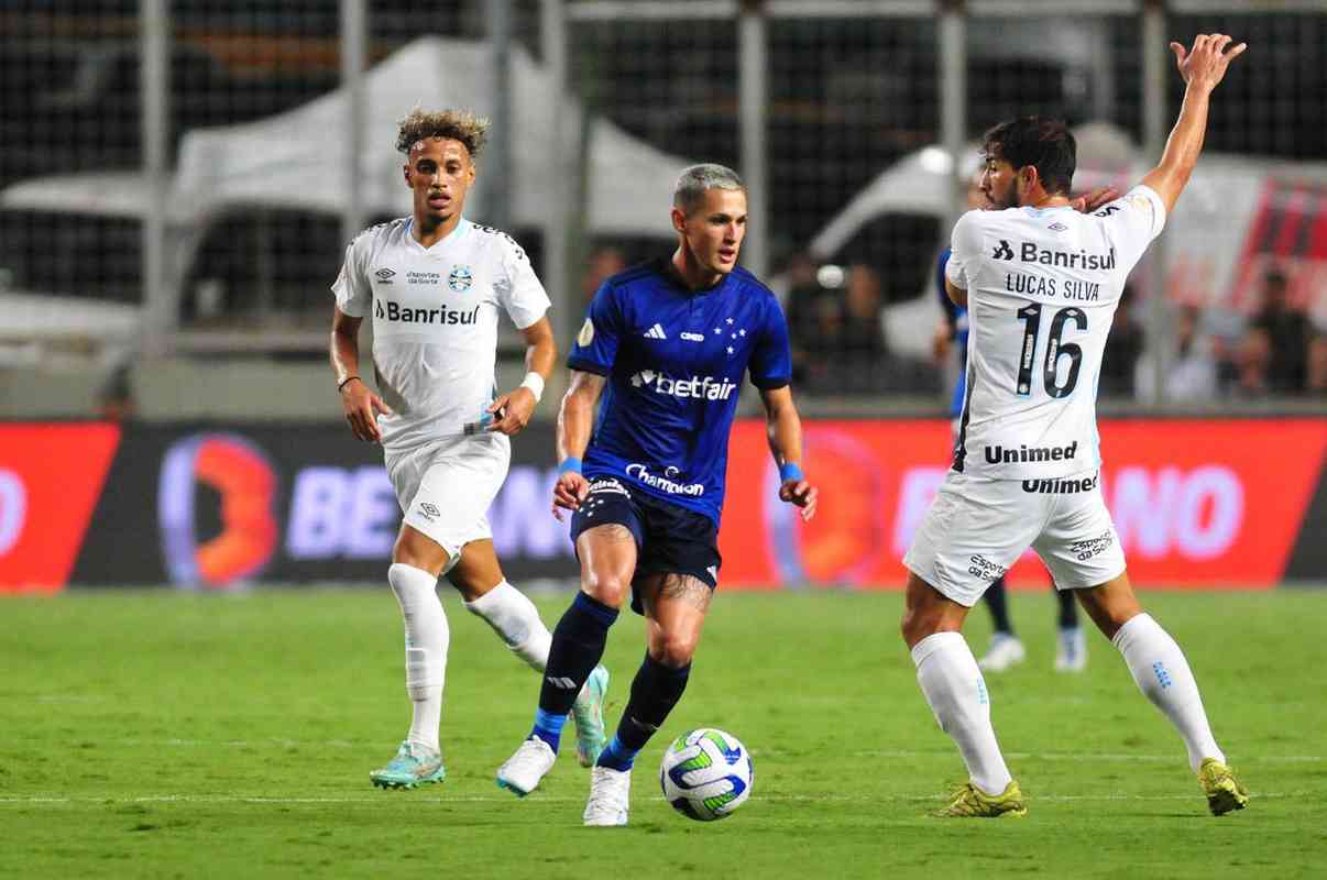 22/04/2023 - Brasileirão 2023 - Cruzeiro vs Gremio - FOTOS…