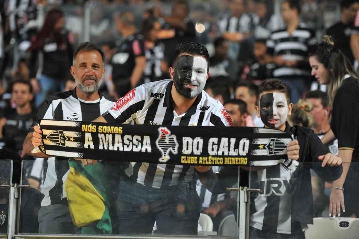 Torcida do Galo acompanhou o duelo entre o Alvinegro e o Jorge Wilstermann, no Mineiro