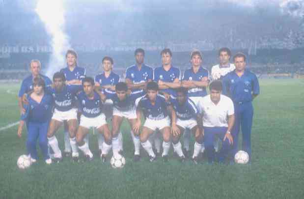 Lus Fernando no time do Cruzeiro campeo da Supercopa de 1991