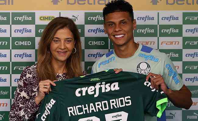 Leila deseja contar com mais jogadores do perfil de Richard Ros no Palmeiras