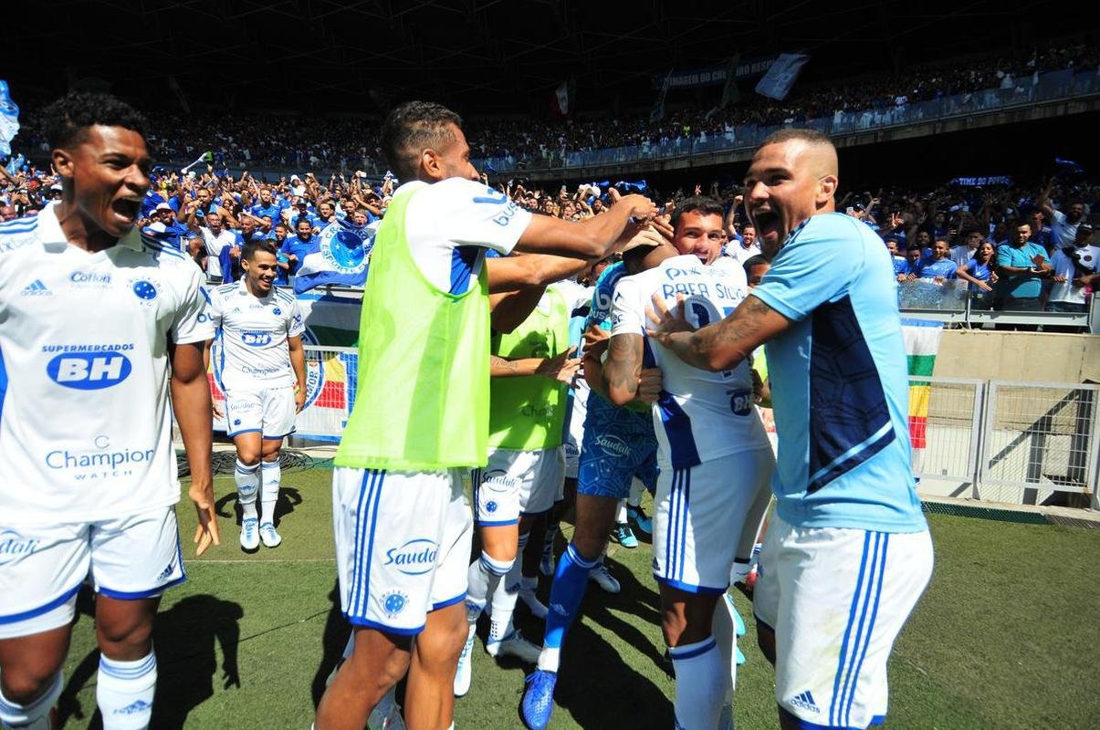 Veja fotos do jogo Cruzeiro x Sampaio Corra, no Mineiro