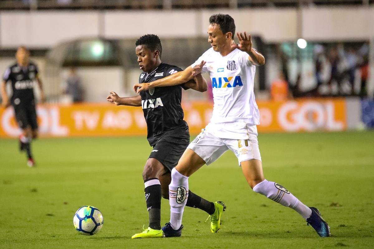 Na Vila Belmiro, Atltico  derrotado pelo Santos por 3 a 2, pela 37 rodada do Campeonato Brasileiro 