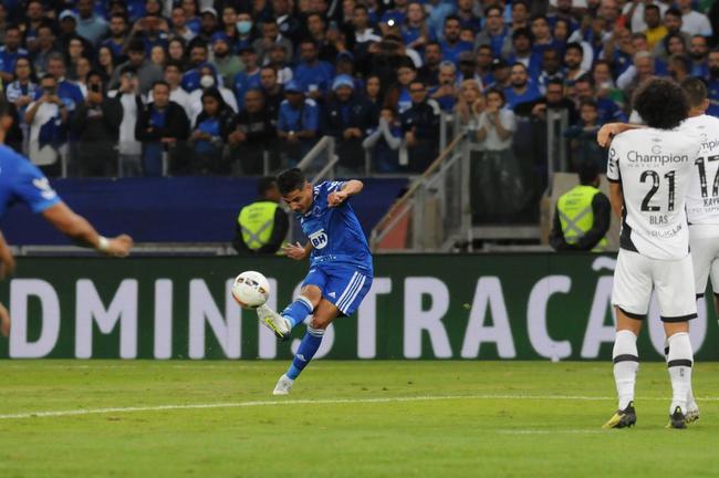 Fotos do jogo entre Cruzeiro e Sport, no Mineiro, em Belo Horizonte, pela 15 rodada da Srie B do Campeonato Brasileiro (28/6/2022)