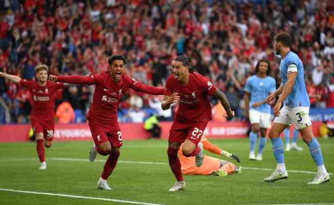 Liverpool conquista sexto título e se torna o terceiro maior