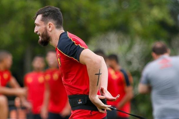 Equipe rubro-negra em preparação para jogo diante do Bragantino-SP, no próximo sábado