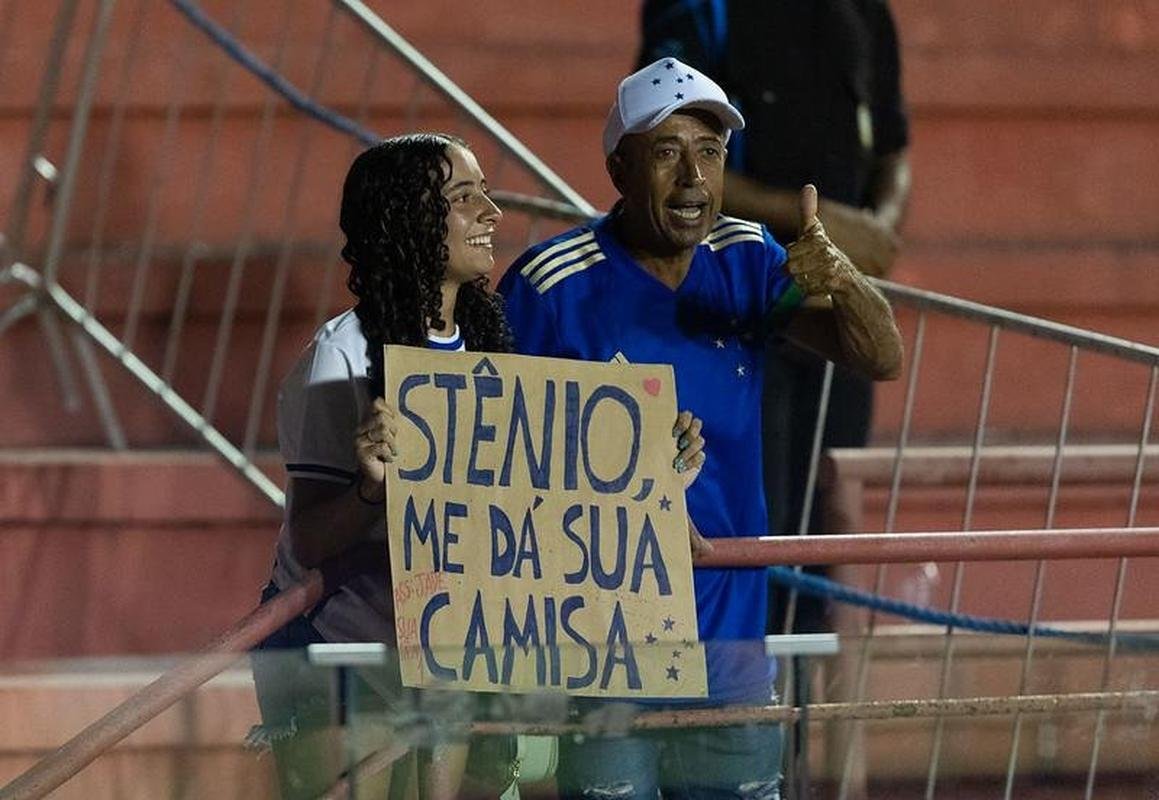 Nutico e Cruzeiro se enfrentaram nesta quinta-feira (13/4), no estdio dos Aflitos, no Recife, pelo jogo de ida da terceira fase da Copa do Brasil
