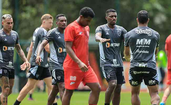 quanto ficou o jogo do Galo