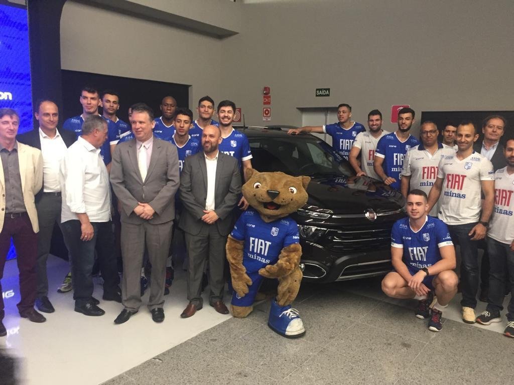 Nova equipe do Minas tem mescla de atletas experientes e pratas da casa