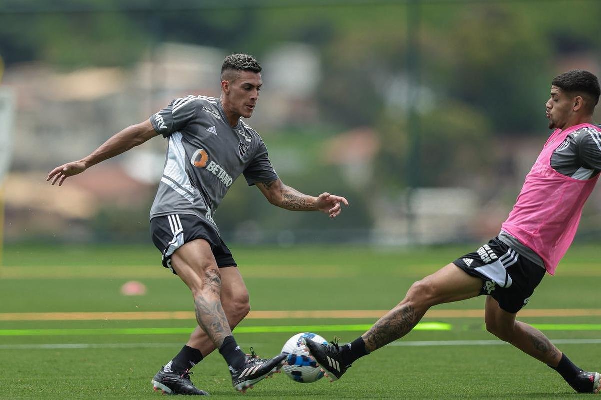 Atltico teve um dia de folga aps o empate com o Cruzeiro no clssico. Elenco de Coudet retomou atividades na Cidade do Galo na tarde desta quarta-feira (15/2).