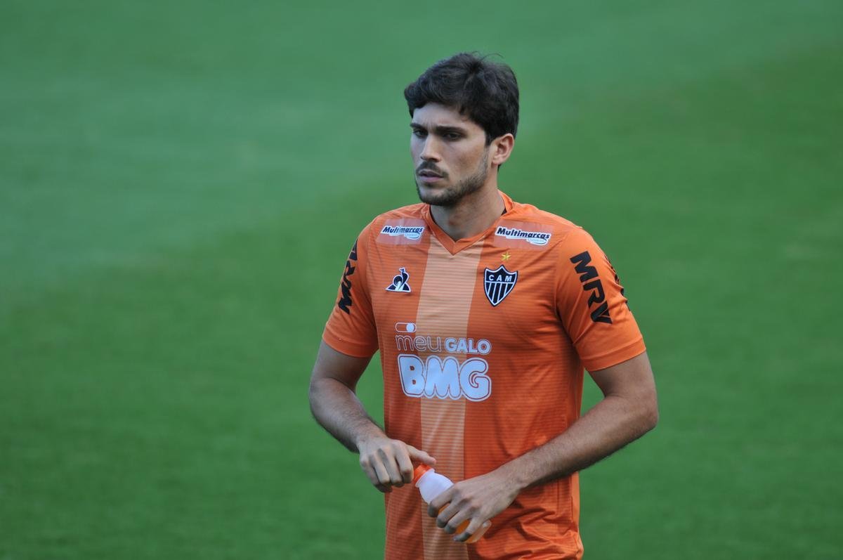 Fotos do treino do Atltico nesta quarta-feira na Cidade do Galo. Time dirigido por James Freitas se prepara para o clssico de sbado, s 19h, no Mineiro, pelo Mineiro