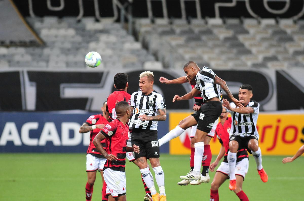 Atltico e Atltico-GO se enfrentaram pela 30 rodada do Brasileiro 