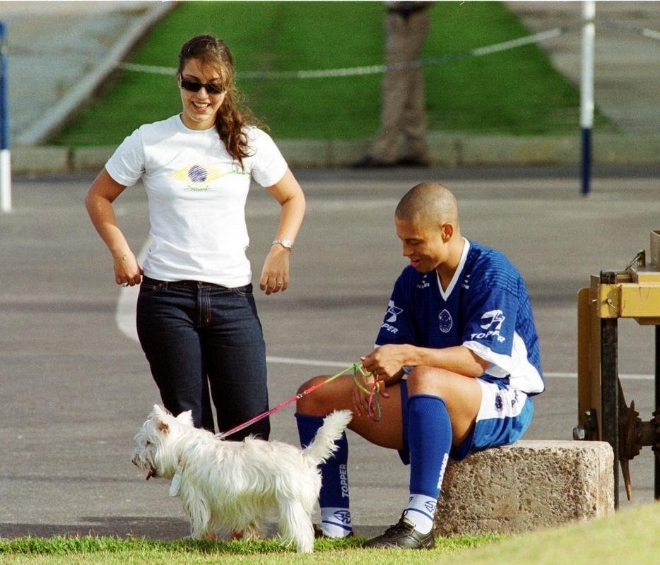 ABRIL - Dia a dia de treinos do Cruzeiro na temporada que culminou com a Trplice Coroa