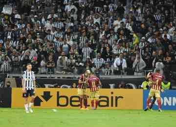 Invencibilidade caiu com a derrota para o Tolima, por 2 a 1, no Mineirão, no último jogo do Grupo D da Copa Libertadores
